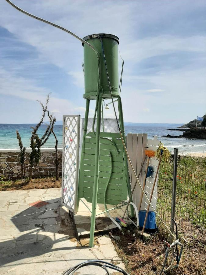 House Kokkalas On The Beach Pyrgadikia Exterior foto