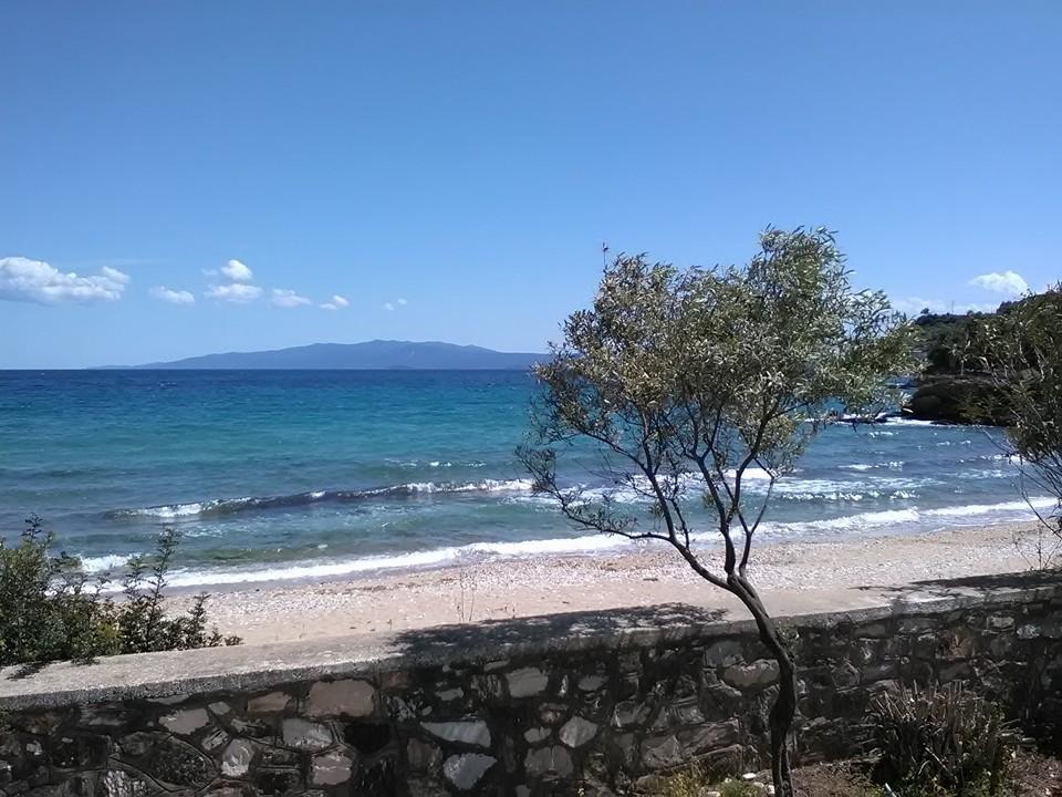 House Kokkalas On The Beach Pyrgadikia Exterior foto